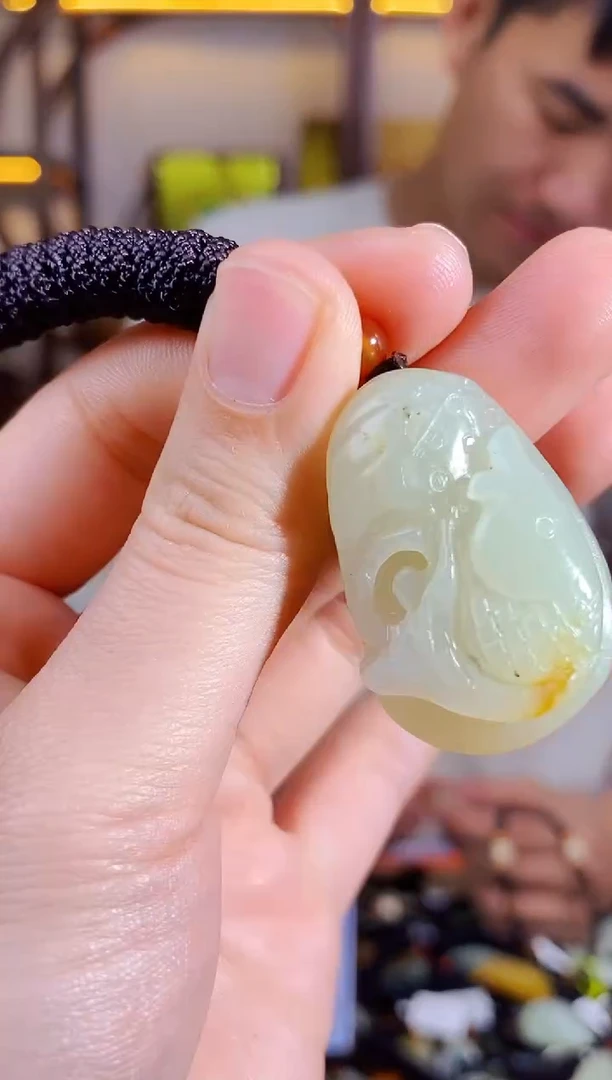 【闪购商品】和田玉颈饰未镶嵌1