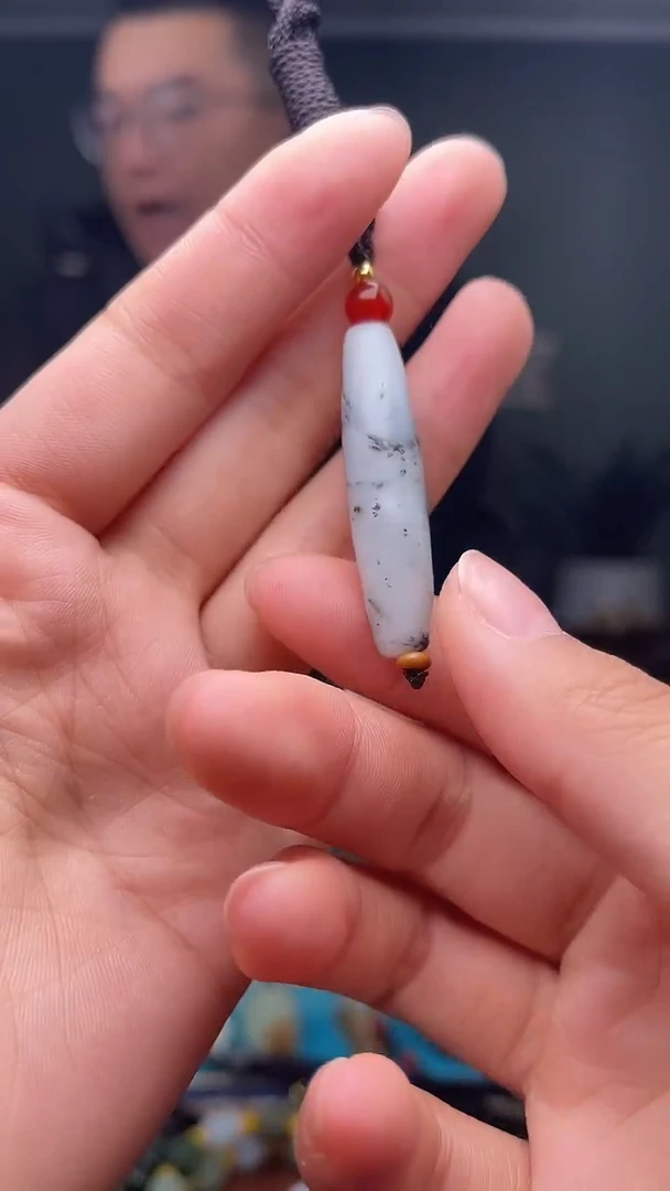 未镶嵌和田玉挂件1