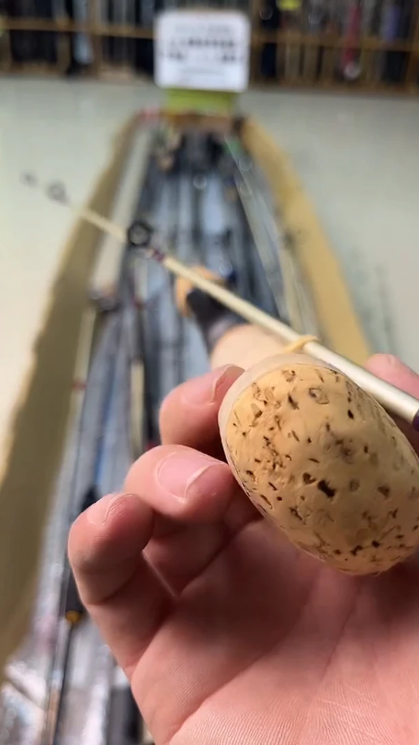 智****u中古鱼竿，实物以直播为准