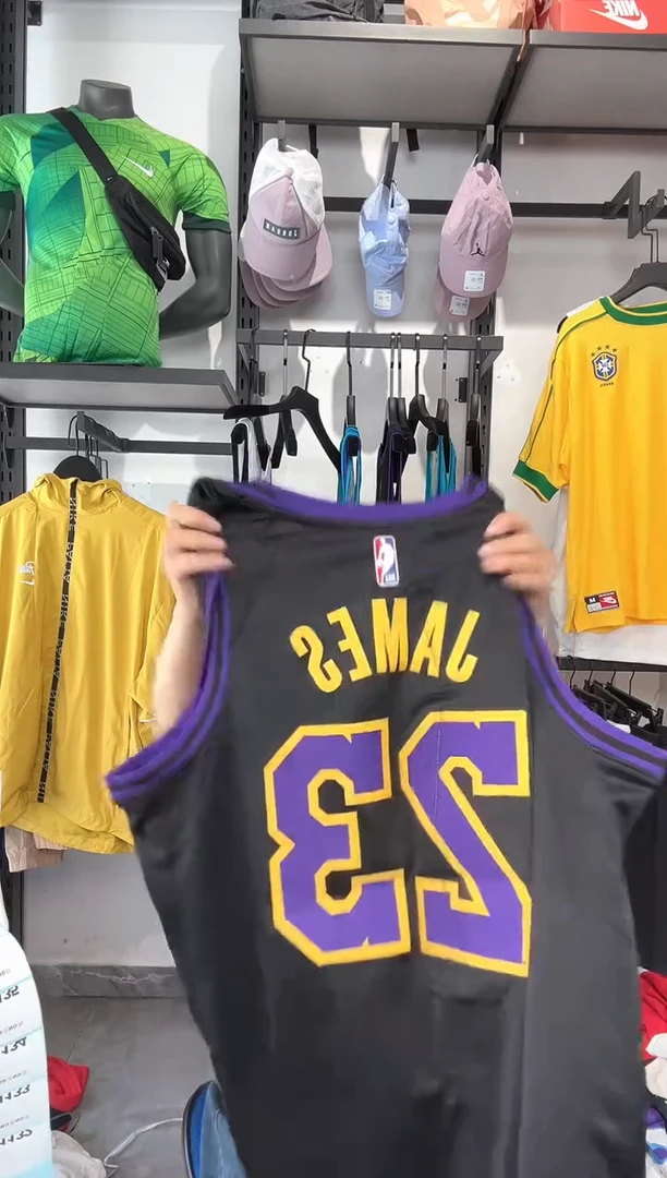 1132编码 瑕疵修复以直播间讲解为准 尺码L