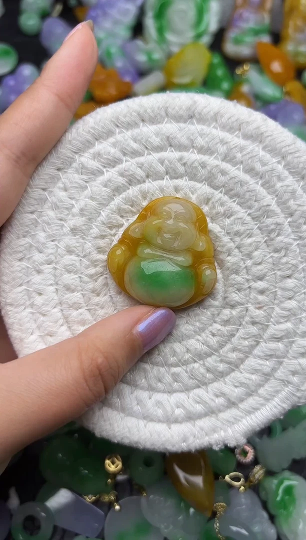 颈饰未镶嵌翡翠缅甸翡翠吊坠