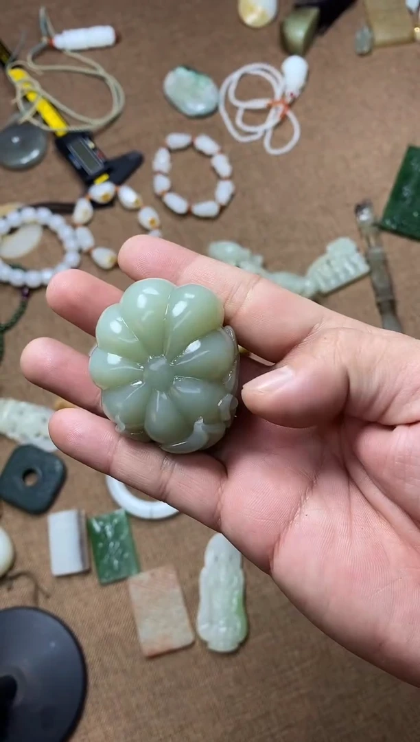 【闪购商品】和田玉颈饰未镶嵌挂件