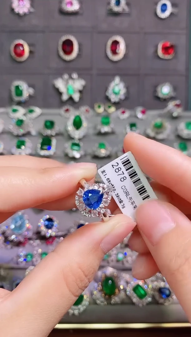 【闪购商品】蓝宝石18K金戒指18K金镶嵌1