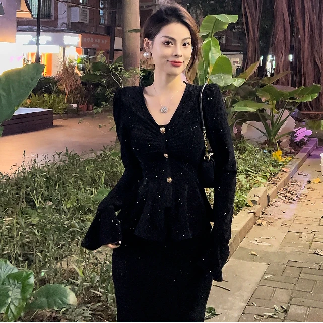 秋冬亮晶晶丝绒面料气质小众鱼尾裙套装松紧高腰半身裙长袖上衣女