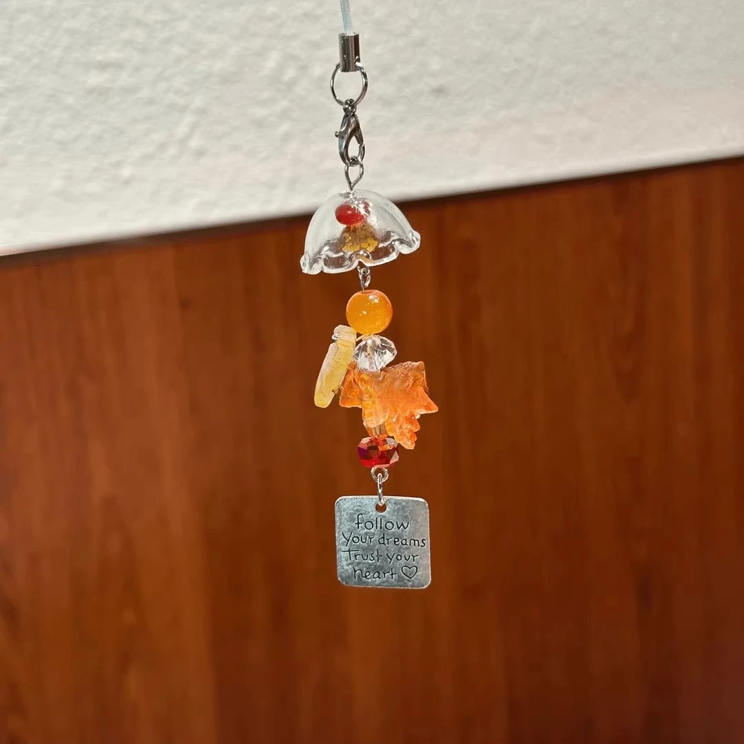 ins高颜值枫叶ccd风铃手机链挂件包包相机钥匙扣挂绳挂饰百搭简约