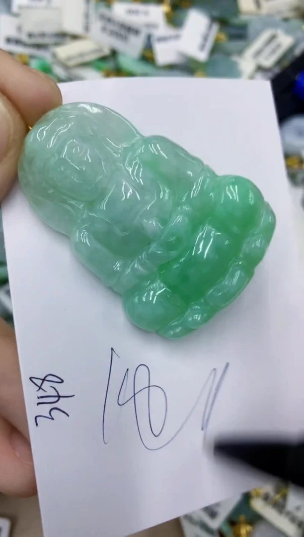 颈饰未镶嵌翡翠11111111111