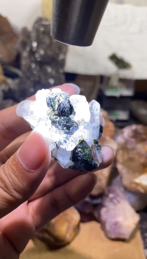 水晶珠宝半成品未镶嵌78号 44克超七绿碧溪共生花园水晶