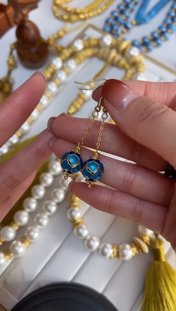 【闪购商品】蓝色莲花珐琅耳钩