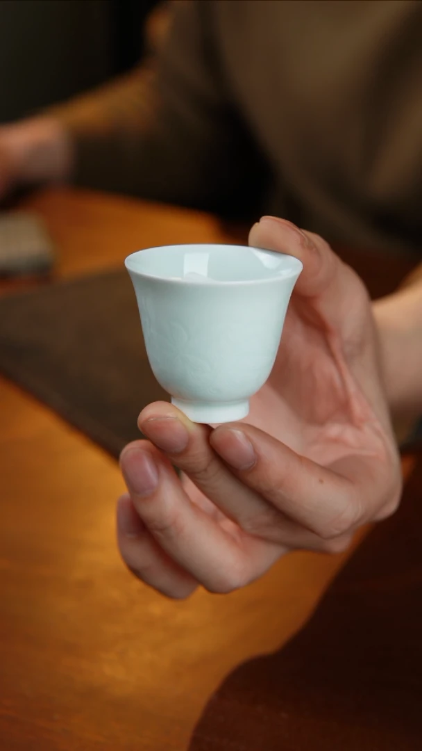 【闪购商品】萱草纹品茗杯忘如斋