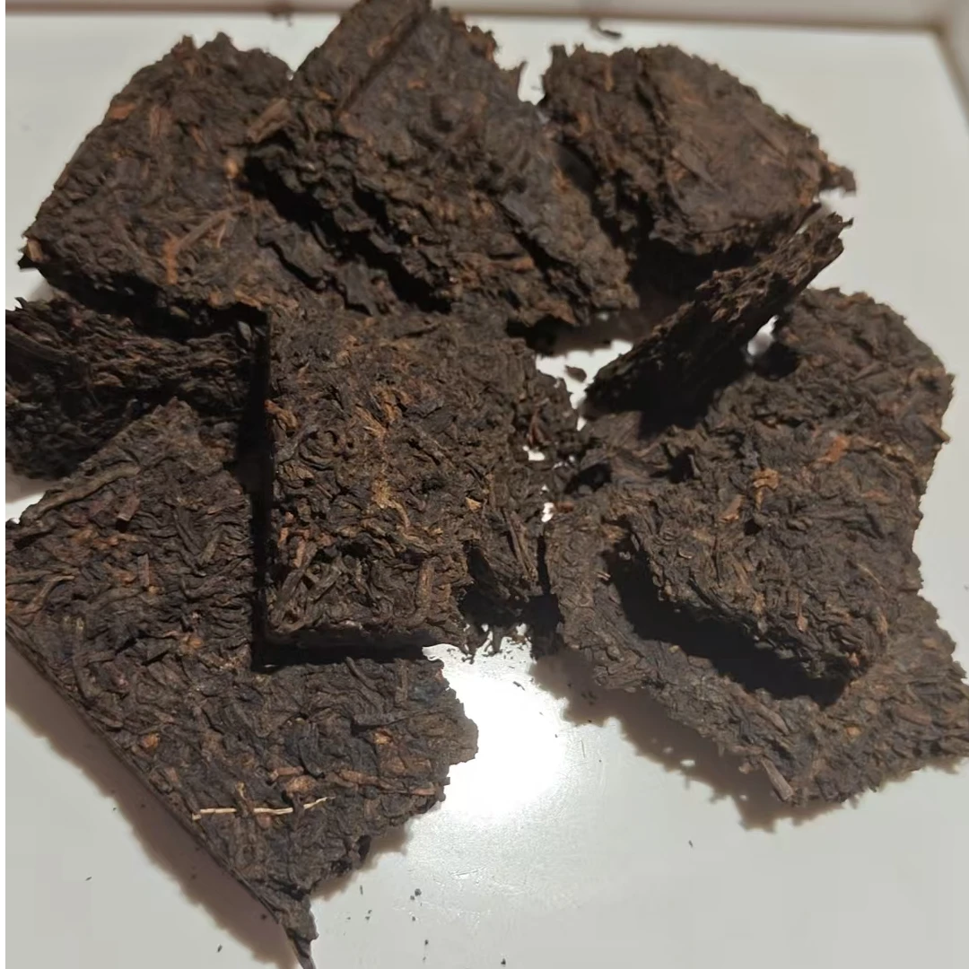 徐小敏现代工艺（08豆沙砖茶块）特级 乔销味  黑茶 纯好六堡茶