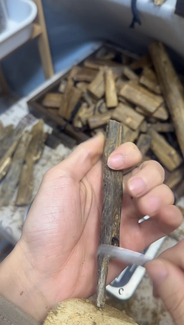 沉香沉香碎屑九九沉水海南黑棋