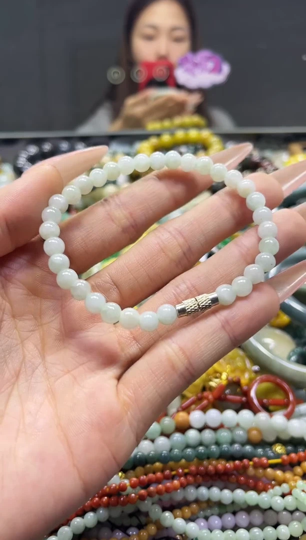 颈饰未镶嵌翡翠5MM