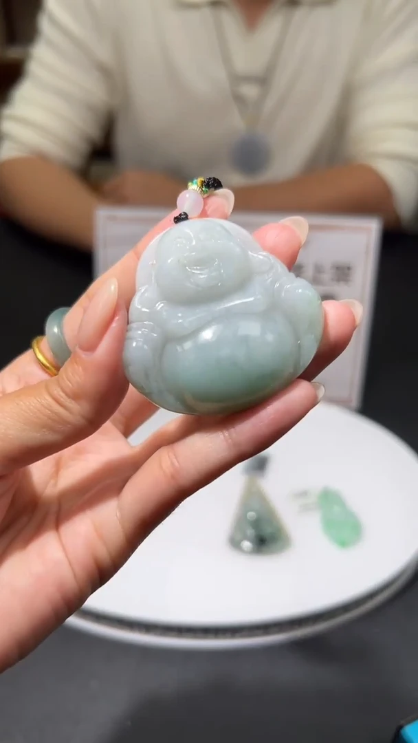 【闪购商品】定制翡翠未镶嵌不退不换随机发CMH1件-A