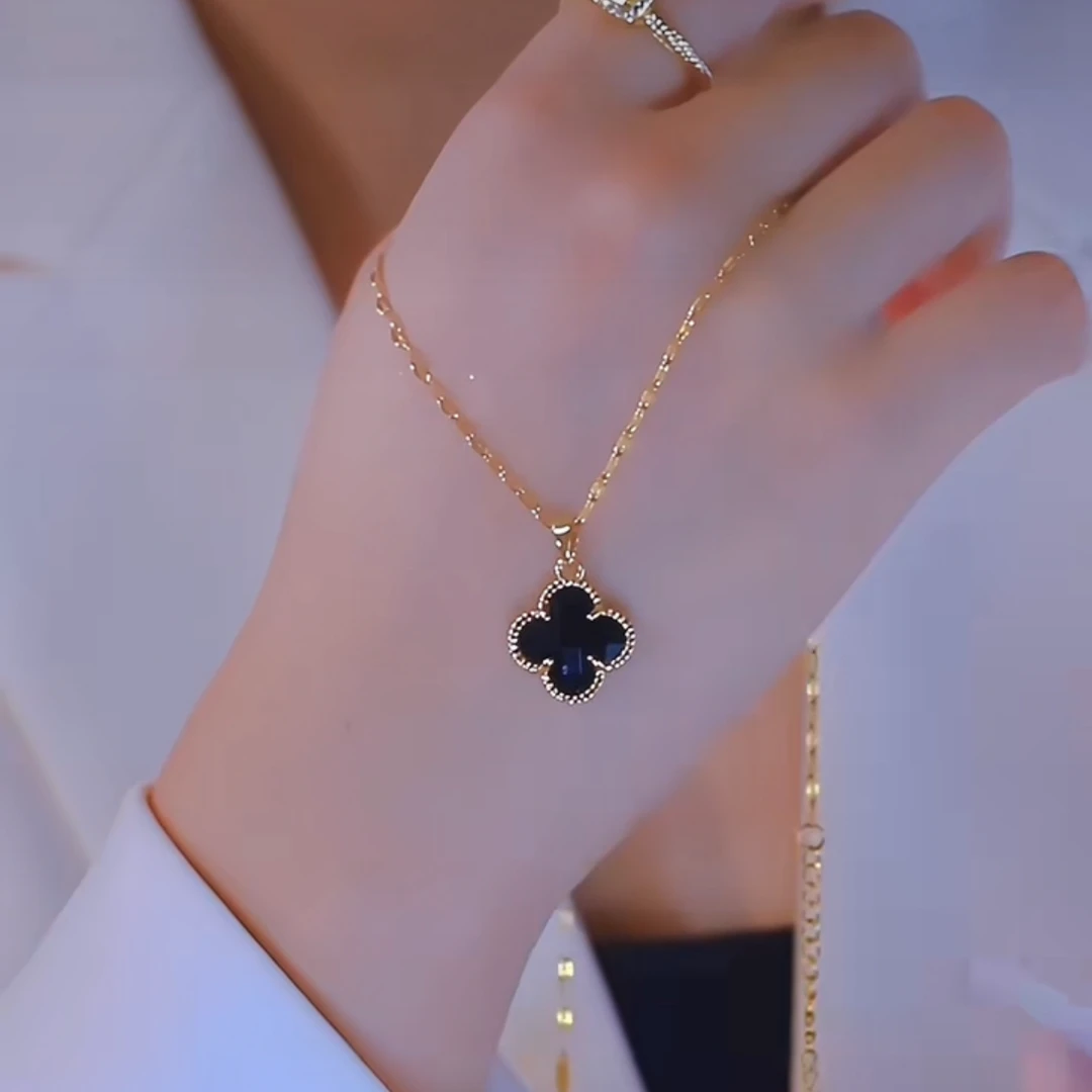 钛钢项链 气质轻奢四叶花项链女款2025新款爆款高级感久戴不掉色