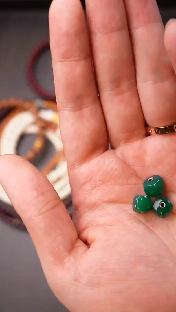 合金000玛瑙/玉髓1颗配珠