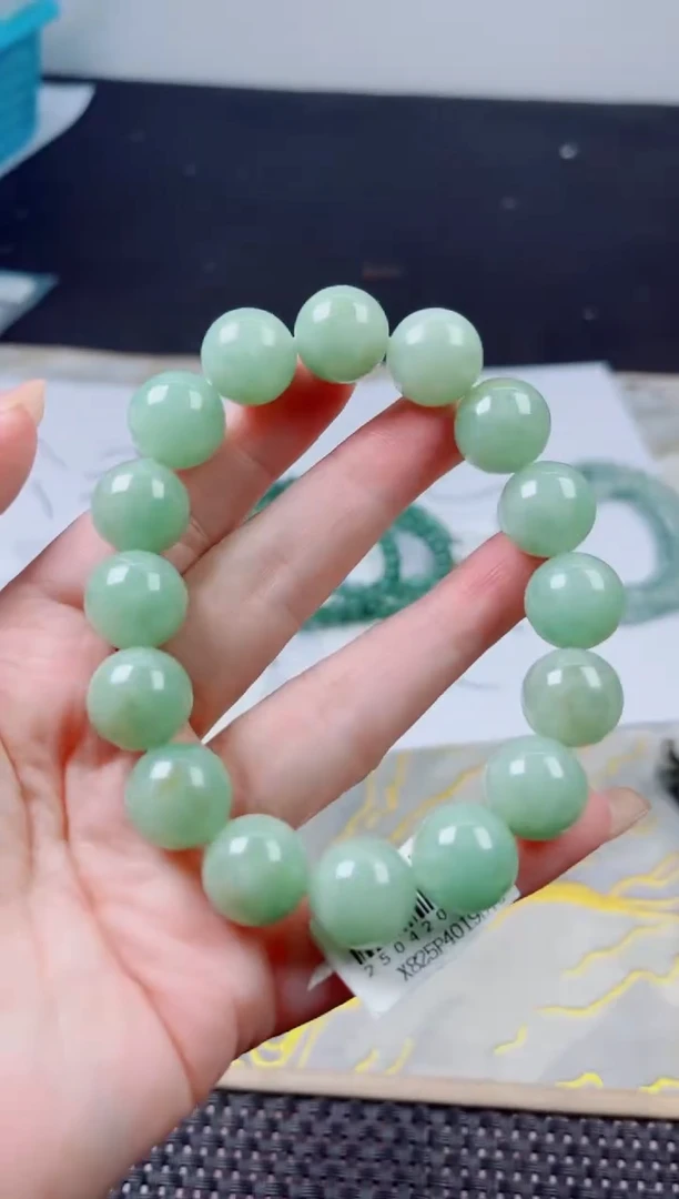 未镶嵌定制翡翠翡翠
