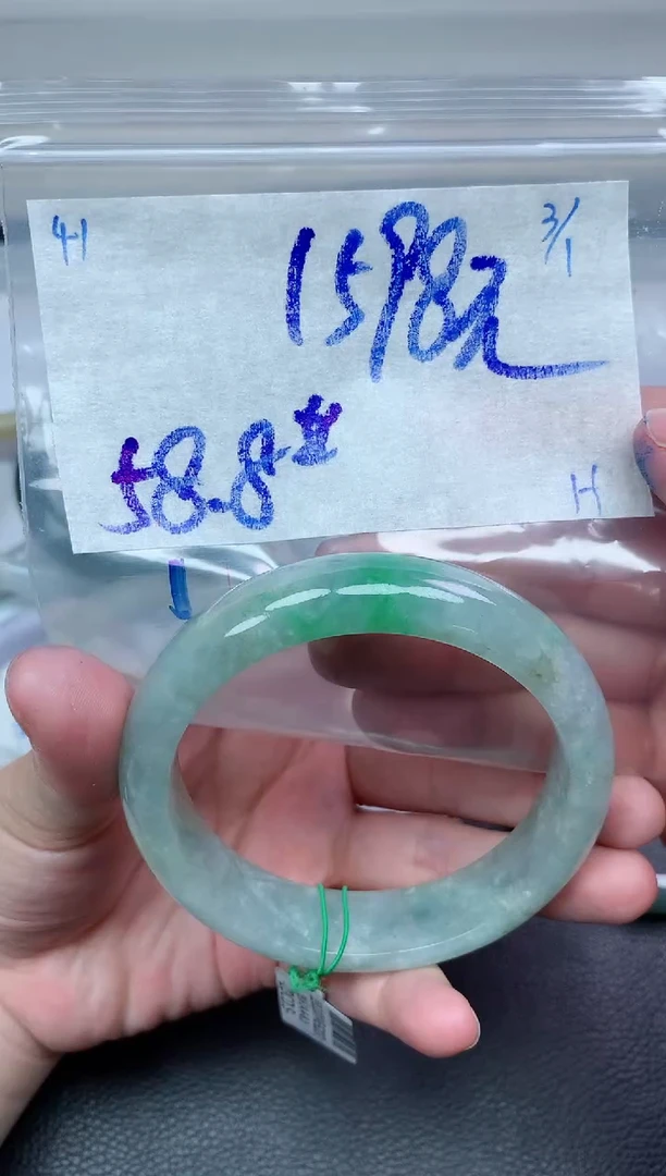 未镶嵌定制翡翠41毛货需精细抛光手镯拍一发一