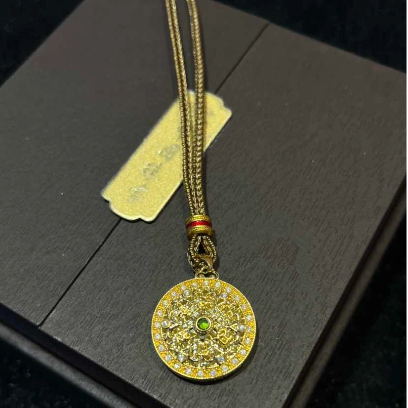 “真言”足金六字真言罗盘