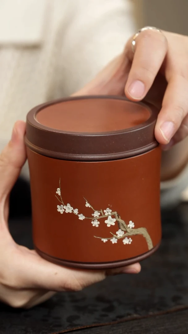 紫砂茶叶罐朱泥泥绘梅花竹节罐