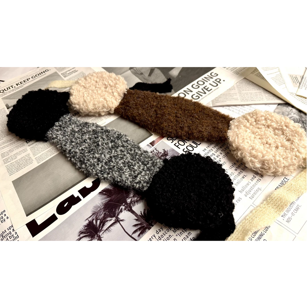 ins ｜秋冬拼色系带耳罩