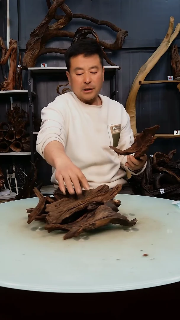 【闪购商品】木随机发货一筐小长条4斤29.9