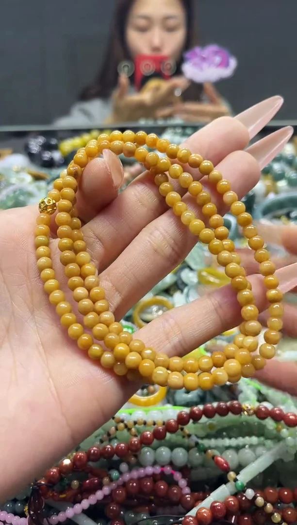 颈饰未镶嵌翡翠4MM