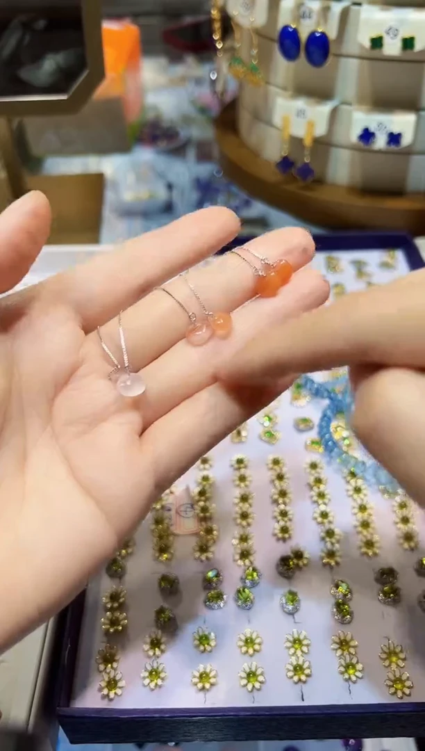 银S925镶嵌南红玛瑙耳饰耳饰  有色差AB款