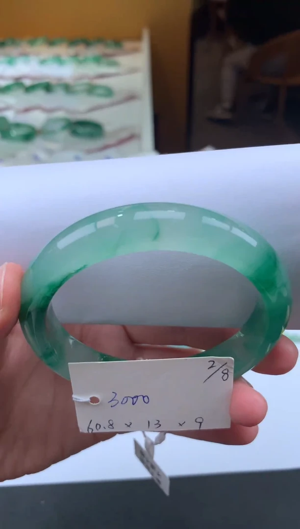 【闪购商品】石英质玉手镯未镶嵌天然玉石非洲翠手镯