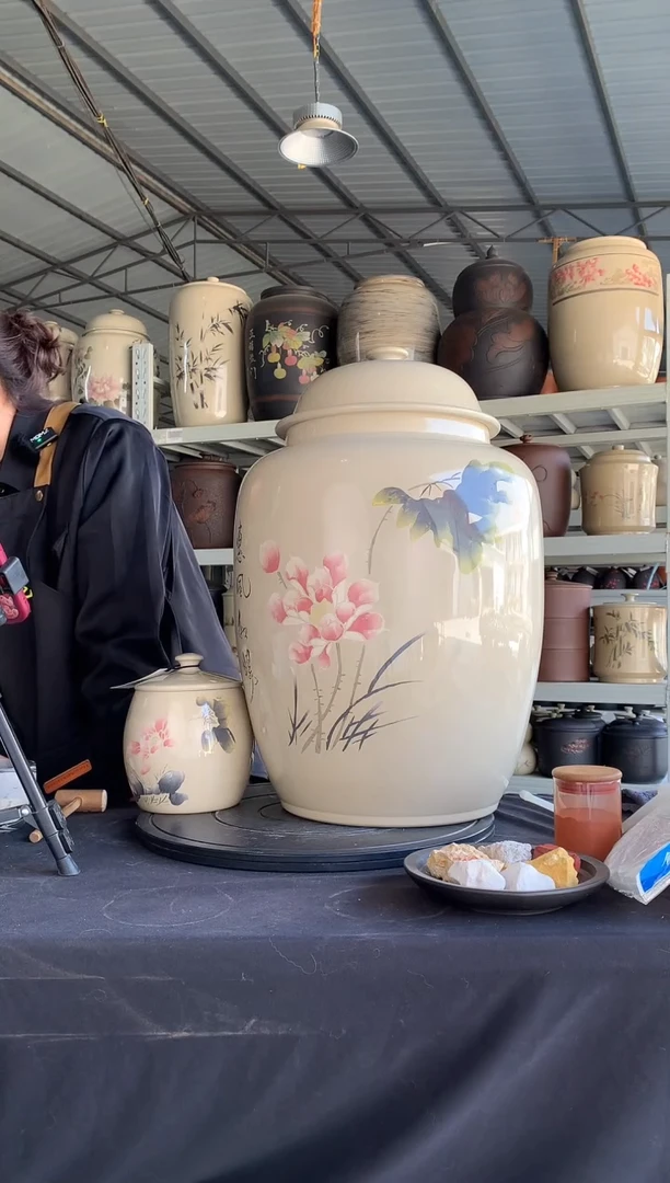 罐【一对】白泥无釉磨光茶叶罐