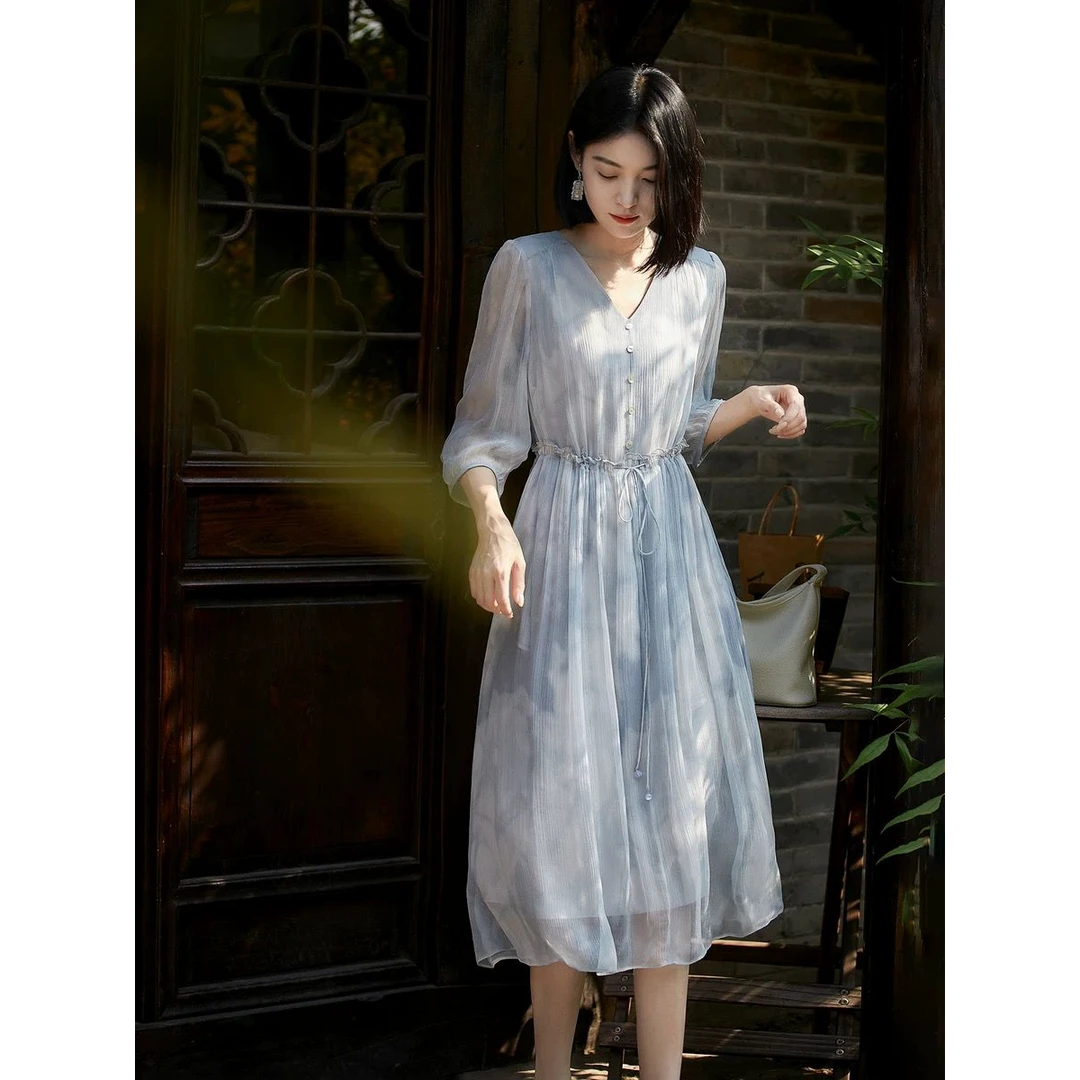 2025清透水彩晕染顺纡绉桑蚕丝 收腰印花连衣裙