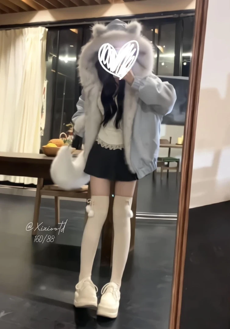 溪溪靓衫 反叛小乖2.0 冬季甜美连帽保暖两穿毛毛外套