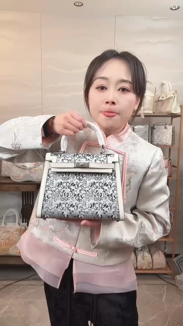 【闪购商品】织绣【14号】岁玺子兮头层牛皮 蜀锦凯莉