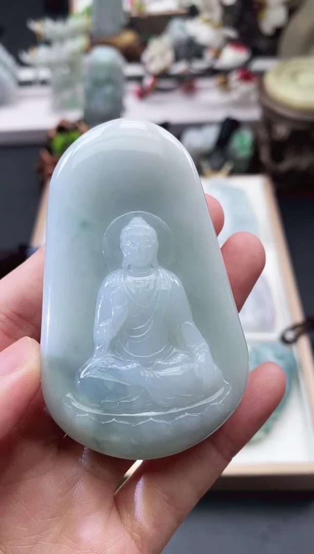翡翠未镶嵌颈饰天然缅甸A货翡翠