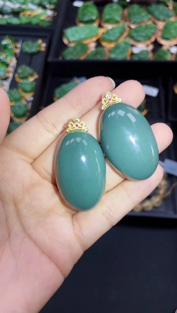 【闪购商品】和田玉吊坠18K金镶嵌40MM 多样性发一