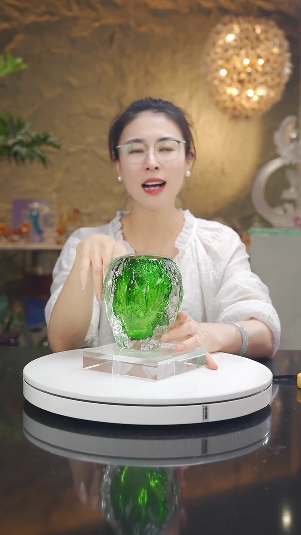 琉璃手工艺品绿色水波纹香薰瓶