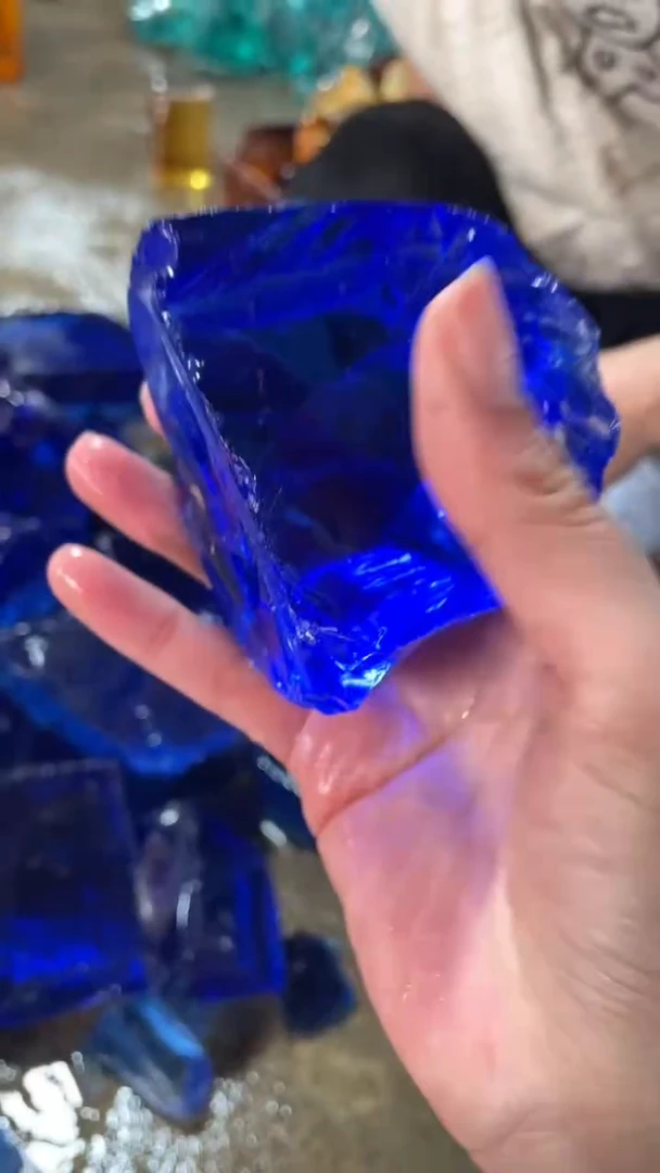 新疆五彩石原石摆件