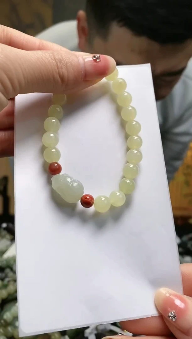 【闪购商品】和田玉颈饰未镶嵌多样性发货，拍一发一