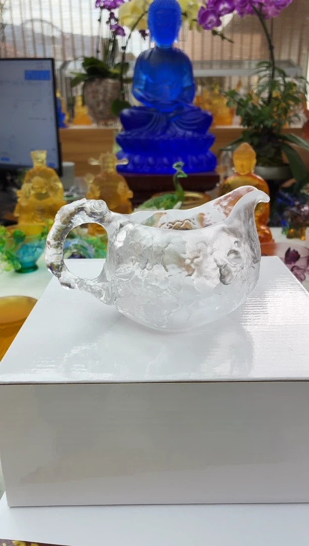 手工艺品琉璃白色金蟾公道杯【有汽泡】15*8公分大号