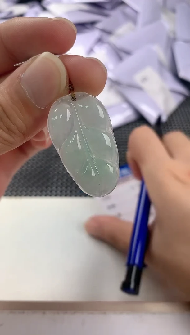 颈饰18K金镶嵌翡翠上****商22
