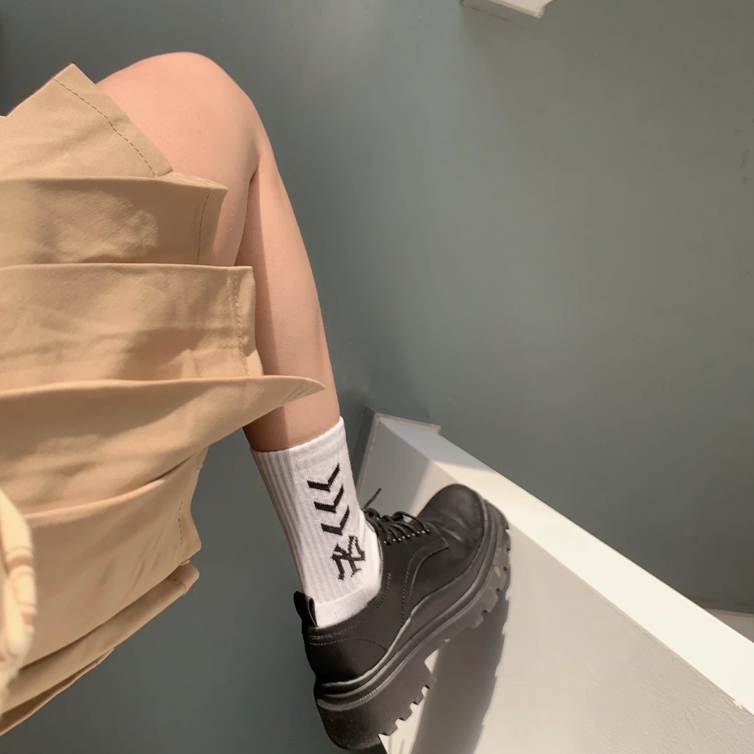 MLB新款NY大标字母印花休闲百搭透气中筒袜男女款1双装3ASOKS12N