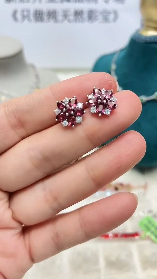 银S925镶嵌耳饰石榴石188ZB1122产品一个（多样性）