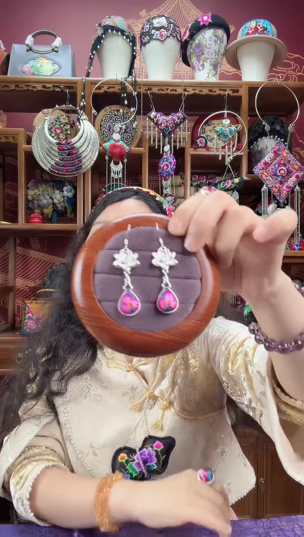 刺绣耳环12 甜甜家