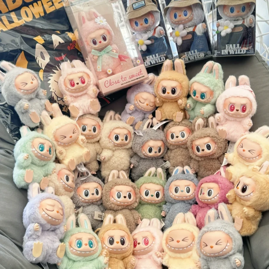 一个随机盲盒潮玩