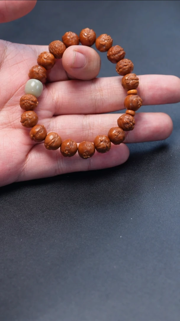 【闪购商品】橄榄核手串/手链猴头1111111