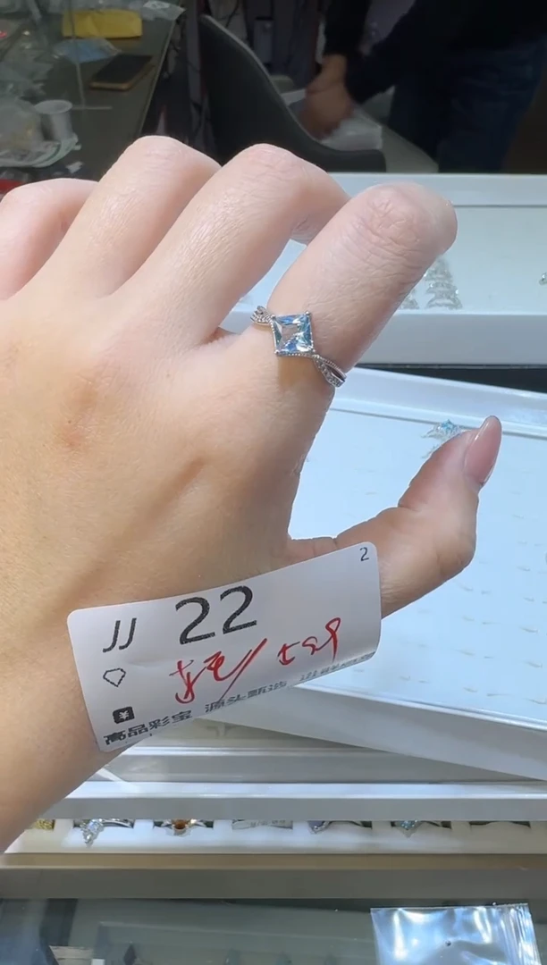 【闪购商品】托帕石戒指银S925镶嵌多样性发一JJ22