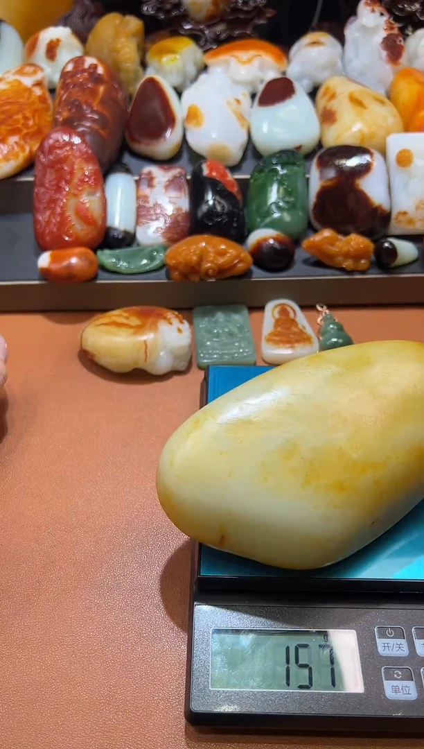 未镶嵌和田玉把件X***T和田玉