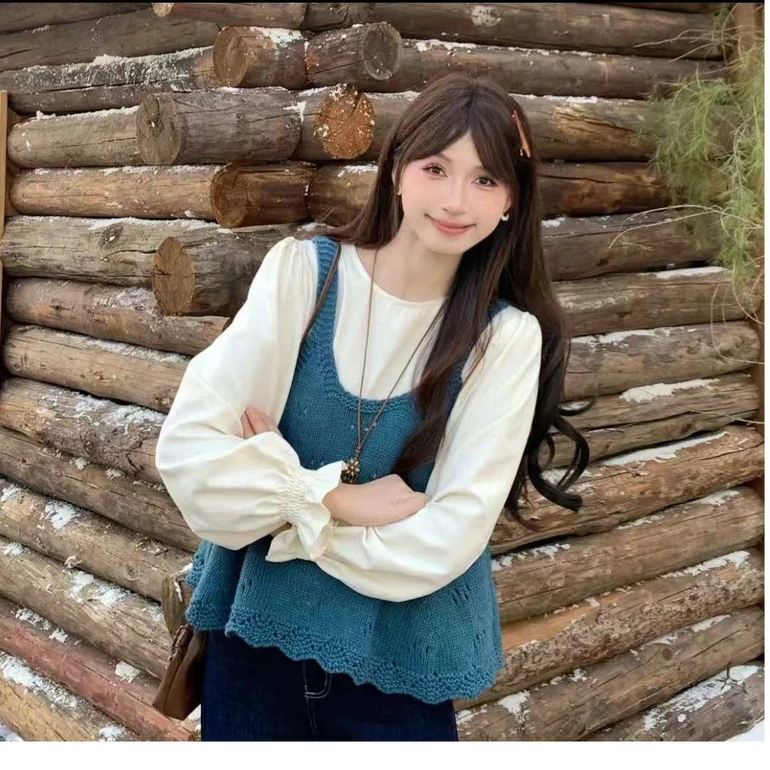 法式温柔甜美喇叭袖衬衫搭针织吊带两件套女套装