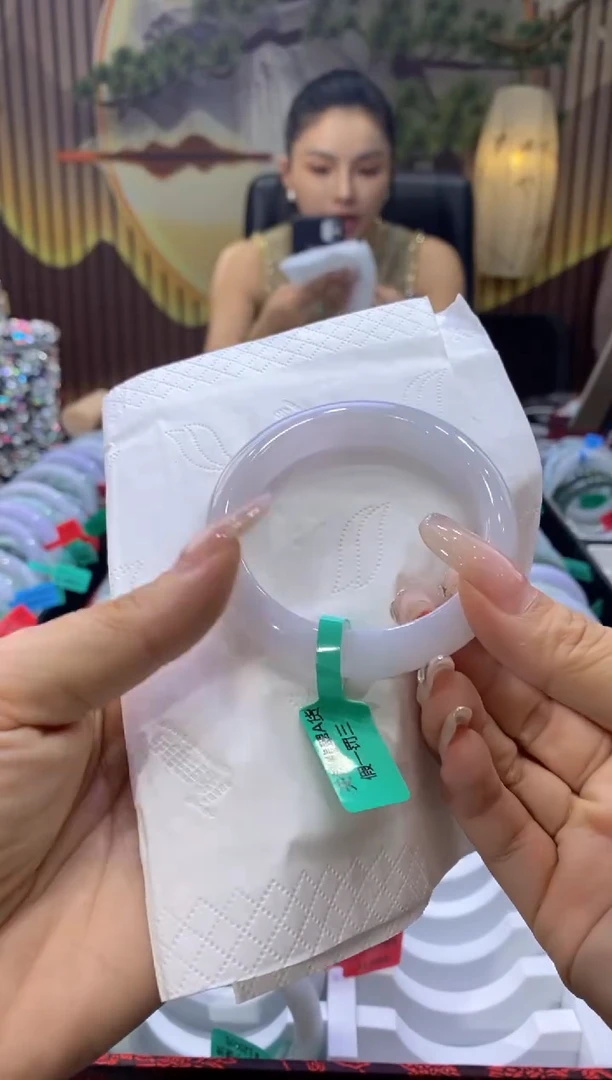 翡翠手镯未镶嵌00007152