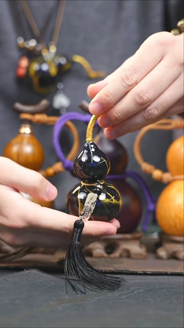 【闪购商品】RH103漂漆精致小手捻{未开口}