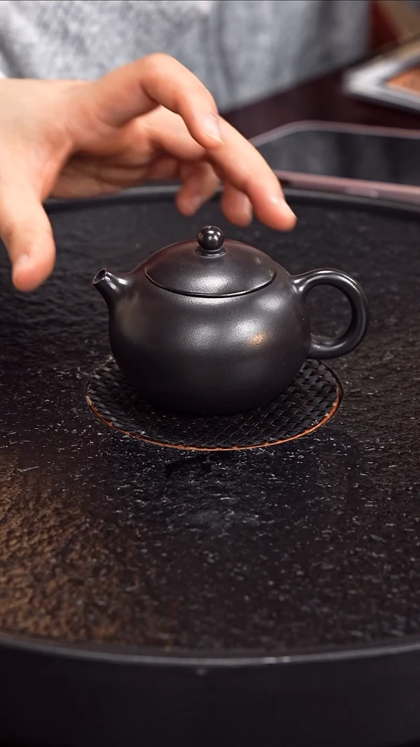 茶壶紫砂许燕  西施30 乌泥 160毫升